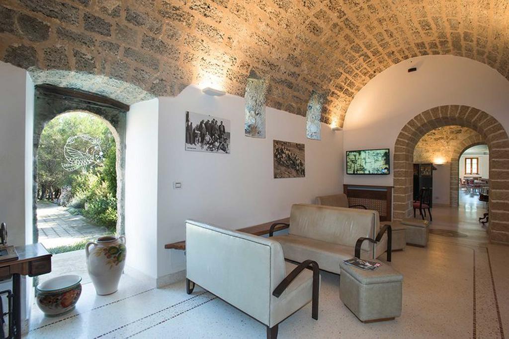 Masseria Pizzofalcone Supersano Exterior photo